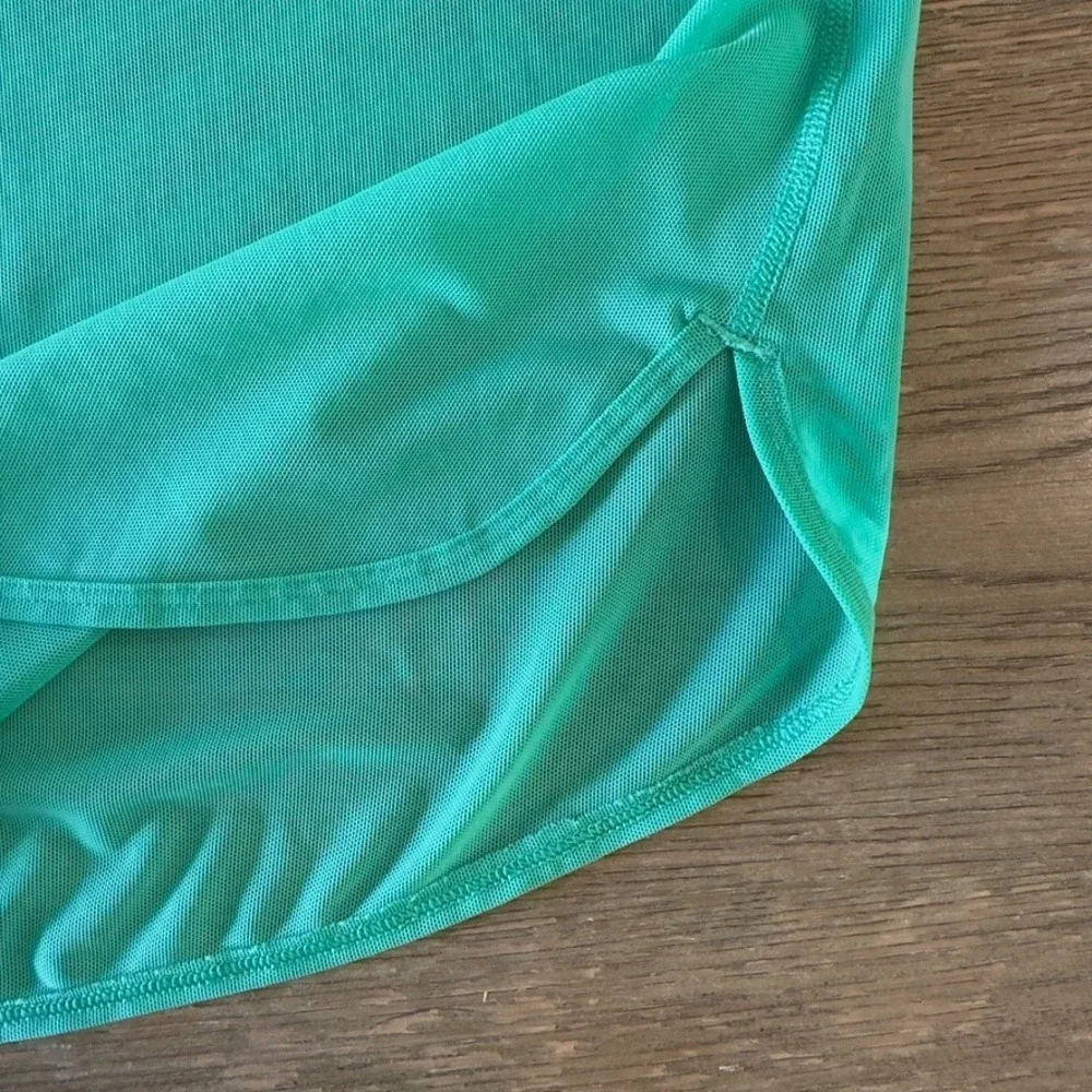 💚 Lululemon 105 Workout Gym Tank Top-Lightweight Mesh-Size 8-W1DR7S-Bali Breeze